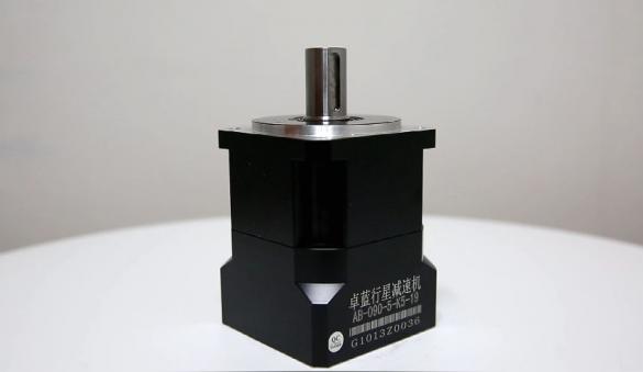 永利集团3044noc登录入口行星减速机型号AB90 视频展示